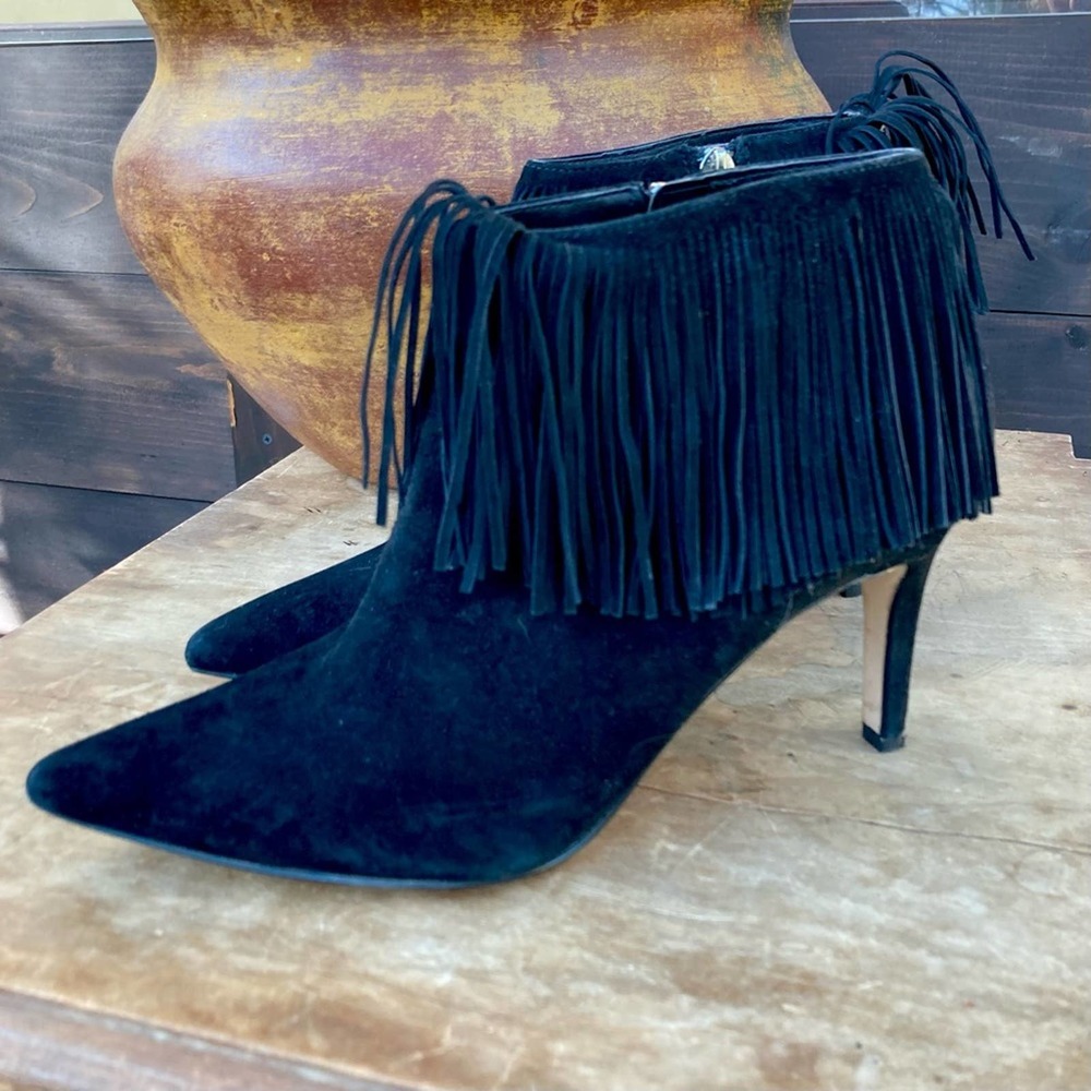 Sam Edelman Fringe‎ Booties with heals black suede size 8